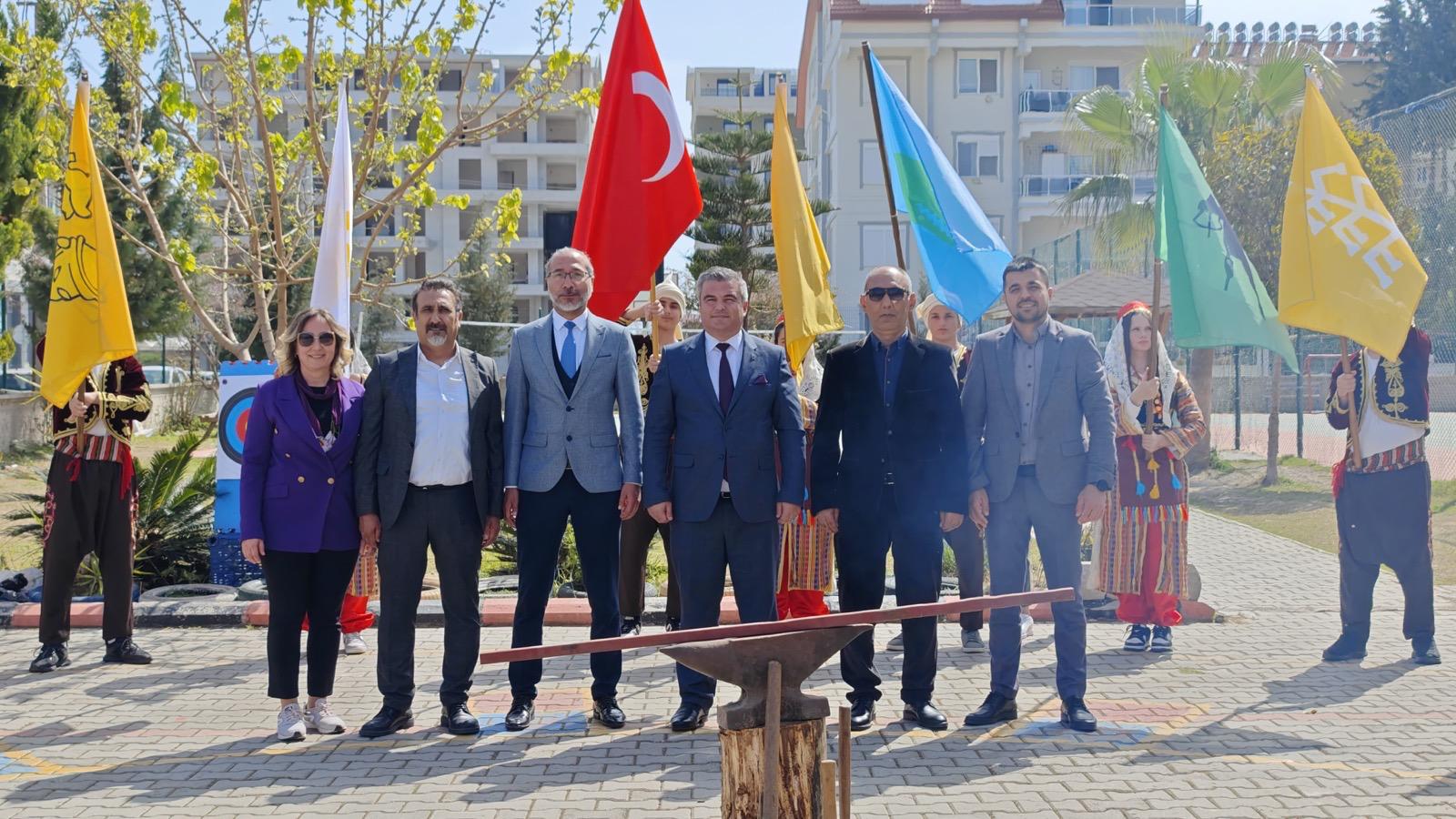 Yedi Bilim Koleji'nde Nevruz Bayramı Coşkuyla Kutlandı